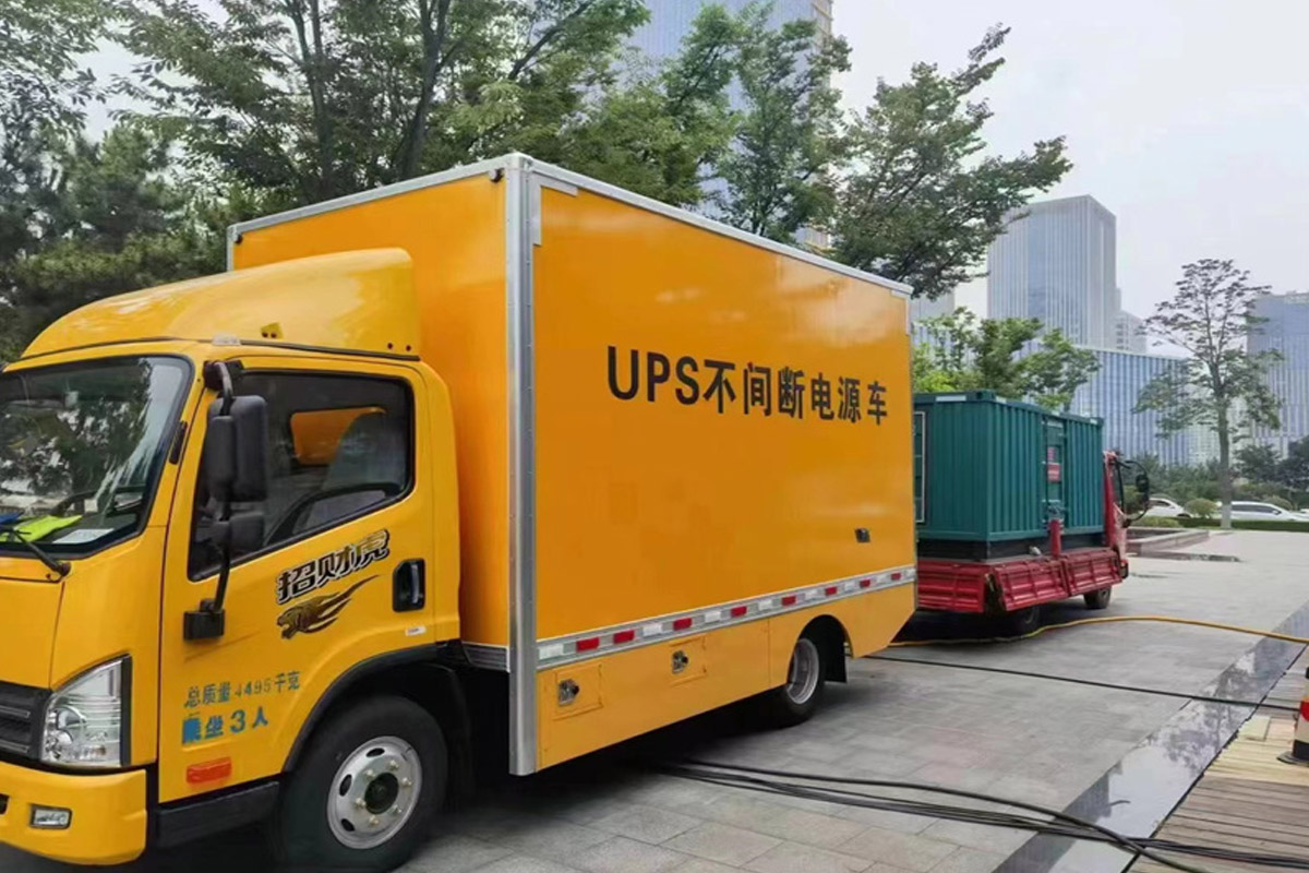 通辽发电机租赁施工现场